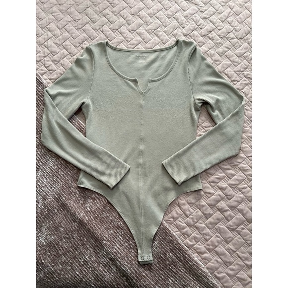 AE Notch Neck Bodysuit - XL - EUC! - Picture 1 of 4